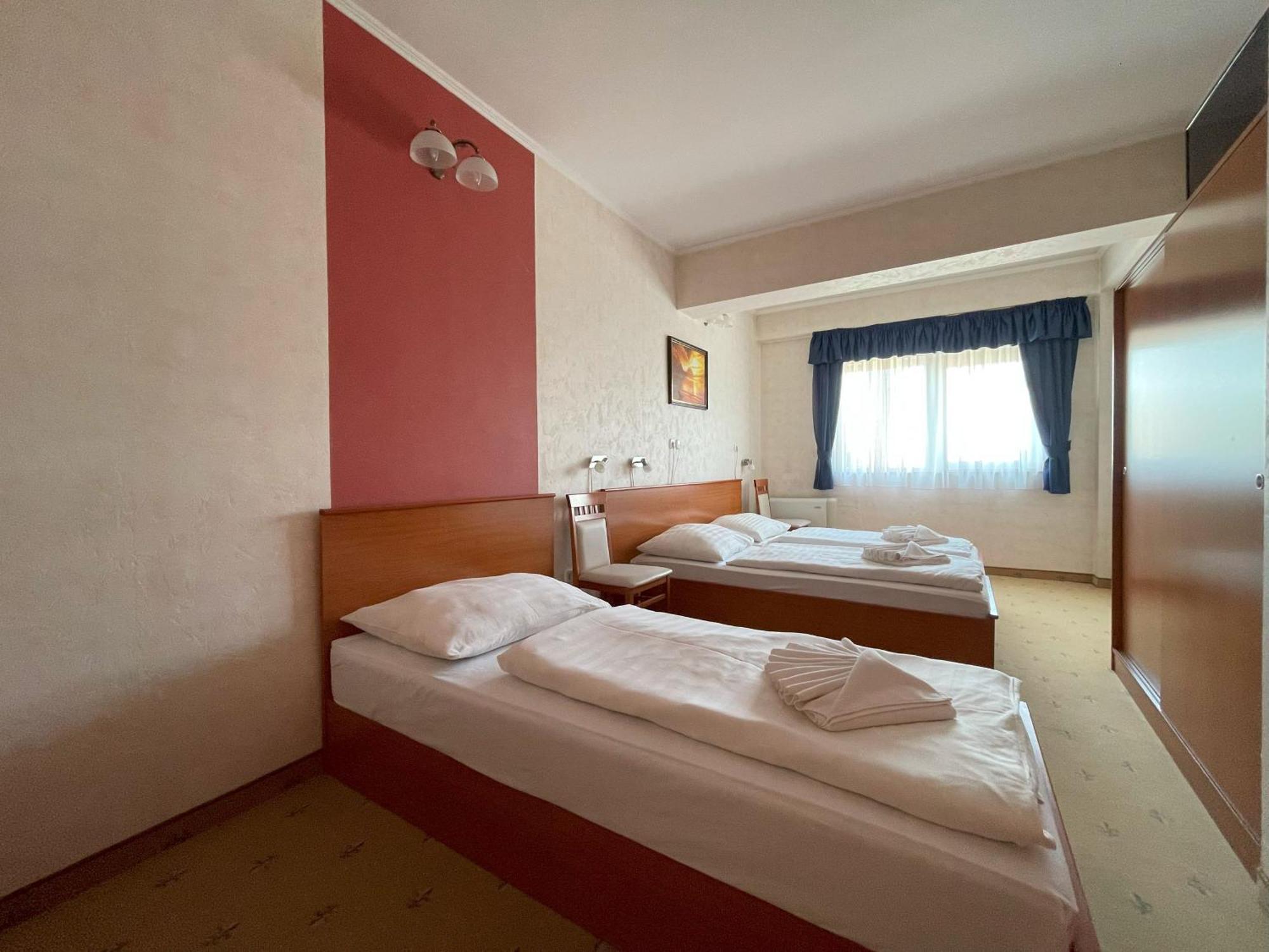 Koenig Hotel Nagykanizsa Eksteriør billede